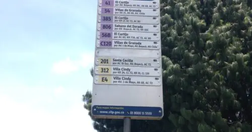 PARADERO SITP PARQUE PUBLICO PLAZUELAS DEL VIRREY  126A04